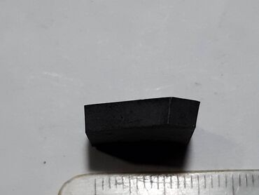 Ostali alati i mašine: Vidija plocice 23x16mm debljine 3,7mm za navarivanje Vidija pločica, X — 17