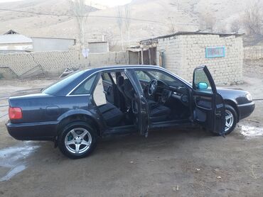 Audi: Audi A6: 1996 г., 2.6 л, Механика, Бензин, Седан — 4