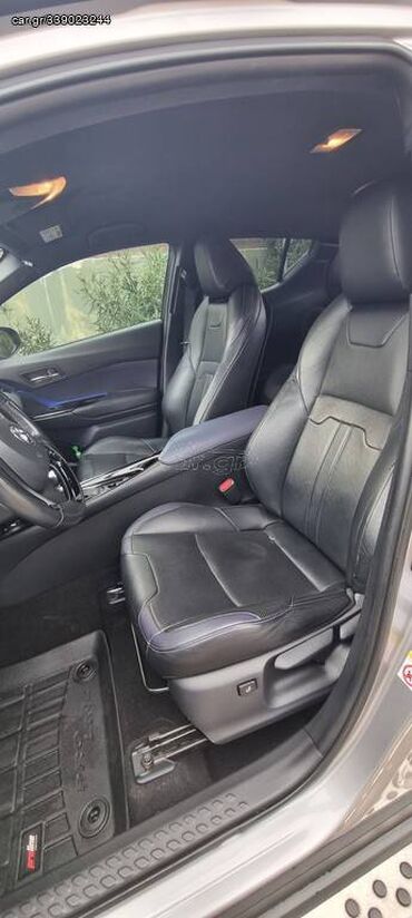 Toyota: Toyota C-HR: 1.8 l. | 2016 έ. SUV/4x4 — 4