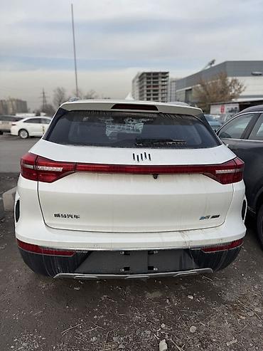 Weltmeister: Weltmeister EX5, 2021 г., 101000 км, Передний, В наличии — 5