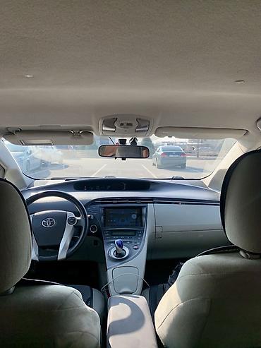 Toyota: Toyota Prius: 2010 г., 1.8 л, Гибрид, Хэтчбэк — 11