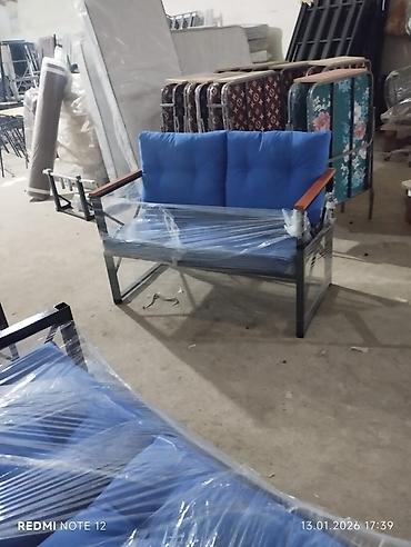 Divanlar: Metal karkaslı iki nəfərlik divan/oturacaq - Karkas: qalın profilli — 1