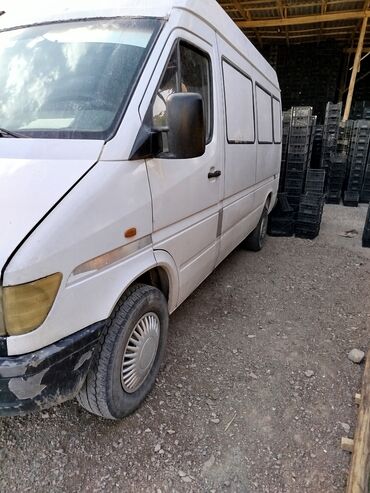 Легкий грузовой транспорт: Легкий грузовик, Mercedes-Benz, Стандарт, 2 т, Б/у