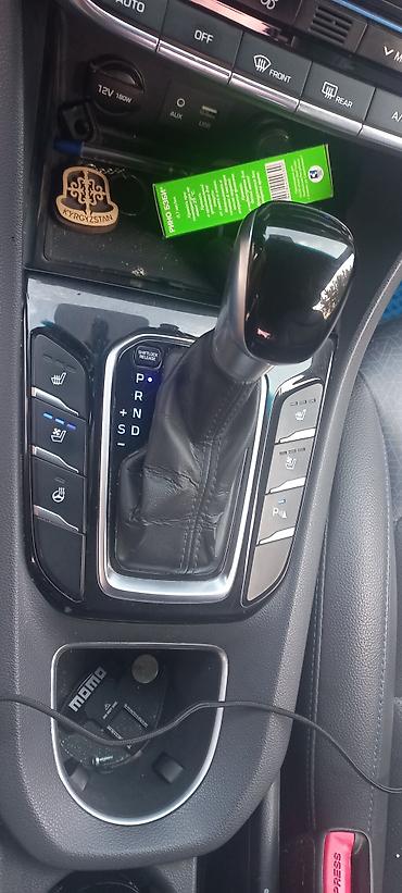 bid e2: Hyundai Ioniq: 2018 г., 1.6 л, Автомат, Гибрид, Хэтчбэк — 8