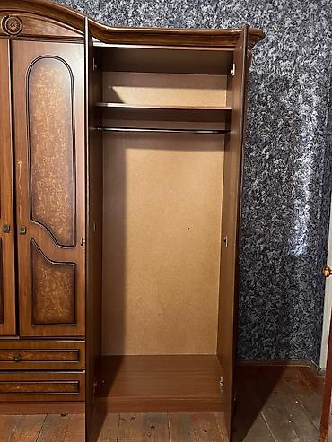 Dolablar: İşlənmiş, 4 qapılı, Siyirməli, Qəhvəyi, Açılan, Düz dolab — 2