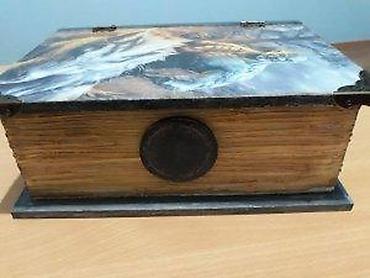 Kuća i bašta: HOBBIT DRVENA KUTIJA ZA NAKIT NOVA KNJIGA-KUTIJA AKCIJA | Cene nisu — 9