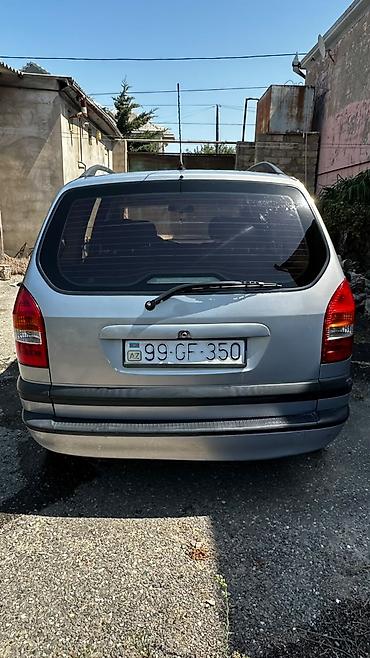 Opel: Opel Zafira: 2.2 l | 2000 il 381000 km Van/Minivan — 4