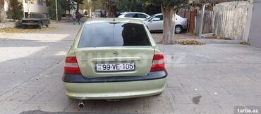 giordani gold man qiymeti: Opel Manta: 1.8 l. | 1996 il | 363800 km. | Sedan