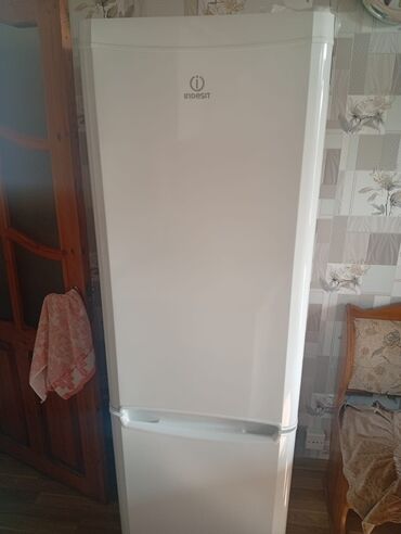 masin ucun soyducu: 2 двери Indesit Холодильник Продажа, цвет - Белый