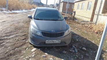 Kia: Kia Rio: 2014 г., 1.4 л, Механика, Бензин, Седан