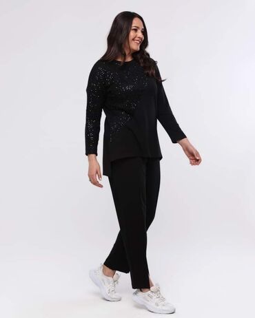 Gornji i donji deo: Modeli za punije dame
Cene 3499 din 
Veličine 2XL, 3XL, 4XL na lalafo.rs — 11 Gornji i donji deo: Modeli za punije dame
Cene 3499 din 
Veličine 2XL, 3XL, 4XL — 11