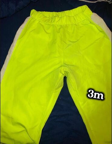 Kurtkalar: Bershka, M — 1