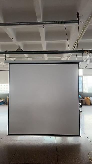 Proyektorlar: Yeni Proyektor Ödənişli çatdırılma — 2