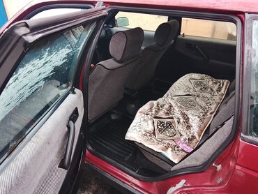 Volkswagen: Volkswagen Passat: 1989 г., Механика, Универсал — 7