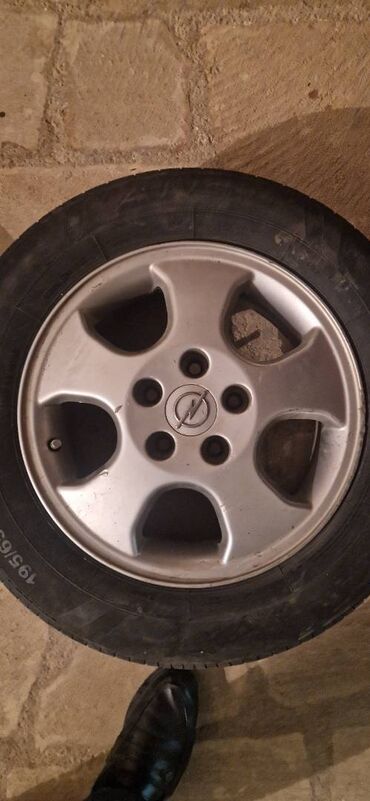 280 teker: İşlənmiş Disk Opel R 15, 5 Boltlu