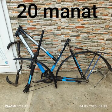 Şəhər velosipedləri: İşlənmiş Şəhər velosipedi Stels, 28", sürətlərin sayı: 9, Ünvandan götürmə