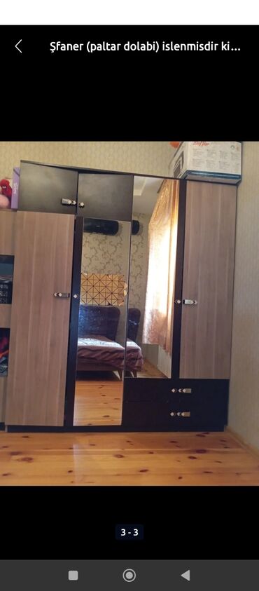 düz dolab: Açılan, Düz dolab, Qarderob, paltar dolabı