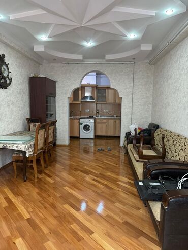 квартира в баку: Nerimanov rayonu.Inqlab,Hesen Əliyev kucesi.3 otaqli kirayə mənzil –