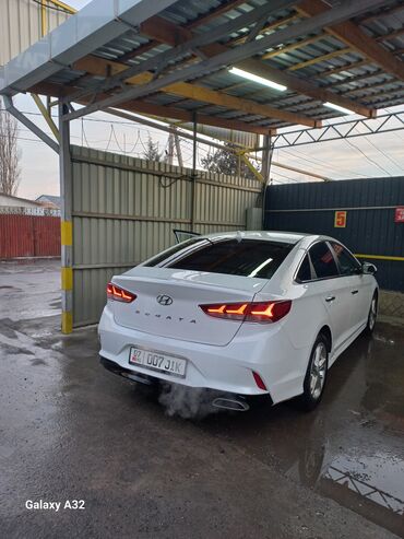 Hyundai: Hyundai Sonata: 2017 г., 2 л, Автомат, Газ, Седан