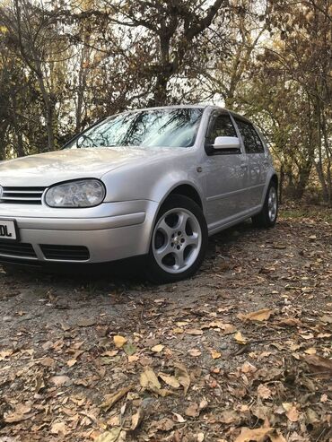 Volkswagen: Volkswagen Golf: 2003 г., 1.6 л, Механика, Бензин, Хэтчбэк