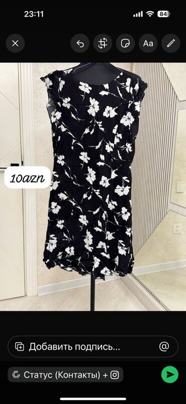 Dəstlər, kostyumlar: Qadın geyimləri 1) Bej rəngli trikotaj dəst – 10 AZN - V-yaxa — 14