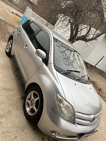 Toyota: Toyota ist: 2003 г., 1.3 л, Автомат, Бензин, Хэтчбэк at lalafo.kg — 6 Toyota: Toyota ist: 2003 г., 1.3 л, Автомат, Бензин, Хэтчбэк — 6