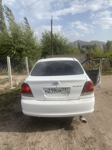 купить диски на паджеро 4: Toyota Platz: 2003 г., Автомат