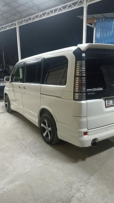 Honda: Honda Stepwgn: 2004 г. — 6