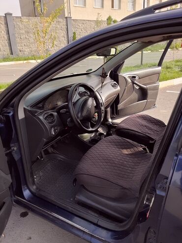стеклоочистителя: Ford Focus: 2002 г., 1.6 л, Механика, Бензин, Универсал
