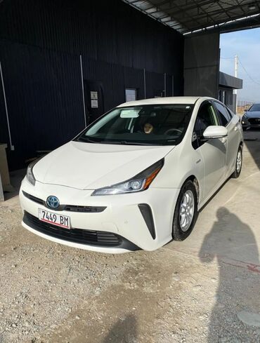 самая дорогая машина в кыргызстане: Toyota Prius: 2019 г., 1.8 л, Вариатор, Гибрид, Хэтчбэк
