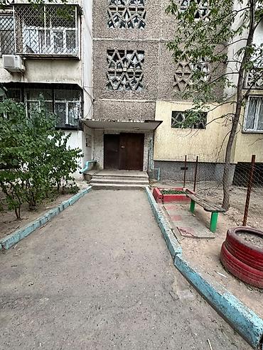 кватира в бишкеке: 3 комнаты, Вефа ТЦ Собственник, Семейным, С мебелью полностью — 1