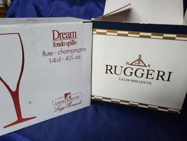 Čaše: Case nove duvano kristalno staklo za vino Italija 2004g. Case — 4