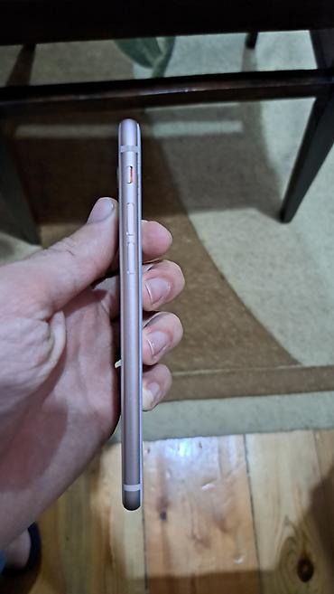 iphone 8 rose gold: IPhone 8, 64 GB, Rose Gold, Barmaq izi — 2