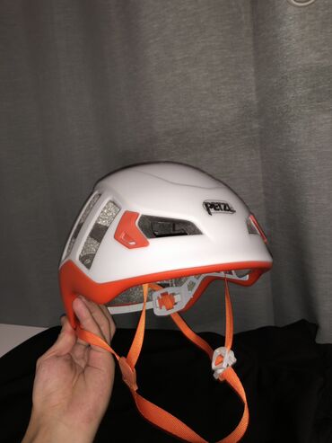 альпинист снаряжение: Шлем для альпинизма Petzl НОВЫЙ! Покупал за 10500. Не пользовался