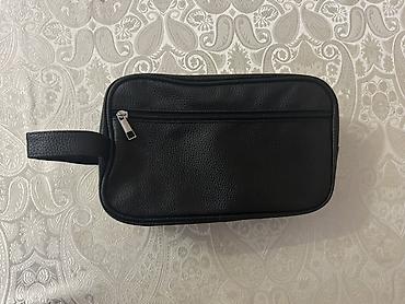 Çantalar: Qara rəngli kişilər üçün kosmetik/toalet çantası - Material: dəri — 2