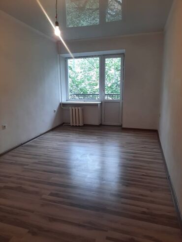 комната ижарага: 1 бөлмө, 33 кв. м, Жеке план, 4 кабат, Косметикалык ремонт