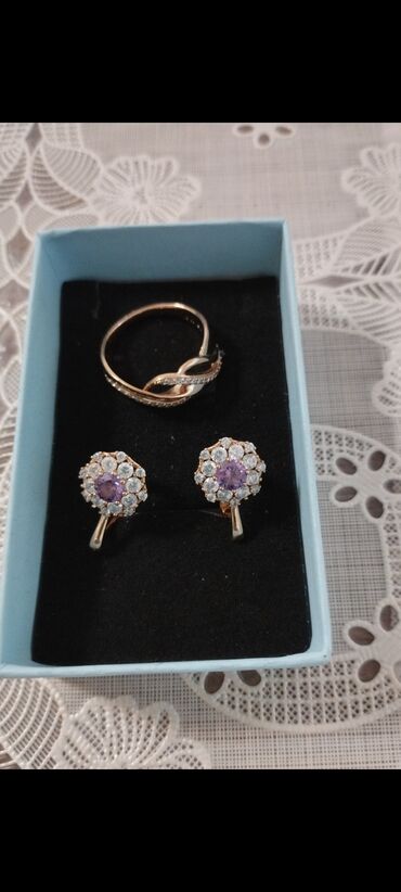 В комплекте: Кольцо, Cartier, Платина, 375 проба