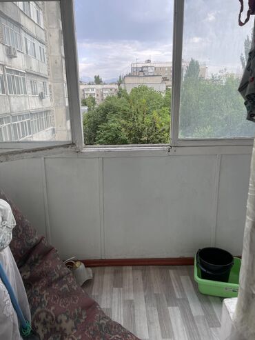 бишкек васток 5 квартира: 1 комната, Собственник, Без подселения, С мебелью полностью