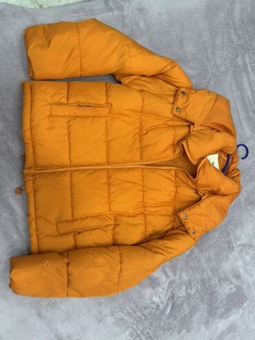 Kurtkalar: Qadın üst geyimləri – müxtəlif modellər 1) Açıq boz rəngli dəri — 8