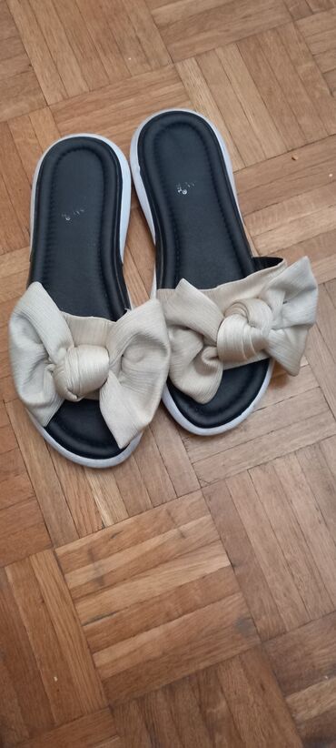 grubin papuce sa krznom: Fashion slippers, 41