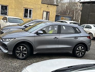 BYD: BYD E2: 2026 г., Электромобиль, Хэтчбэк — 5