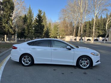 Ford: Ford Fusion: 1.5 l | 2018 il 178000 km Sedan — 3