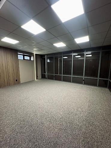 35: Продажа офисов 70 м², С ремонтом, Многоэтажное здание, Цокольный этаж этаж — 4
