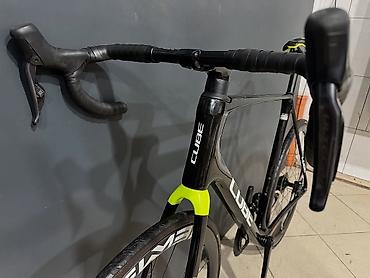 Şosse velosipedləri: CUBE karbon yol velosipedi - Çərçivə və çəngəl: yüngül karbon — 10