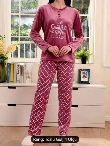 Ev geyimləri, pijamalar: Luks plüş 3-lü və 2-li pijamalar hər ölçüdə. Satış evdən məhdud -da lalafo.az — 4 Ev geyimləri, pijamalar: Luks plüş 3-lü və 2-li pijamalar hər ölçüdə. Satış evdən məhdud — 4