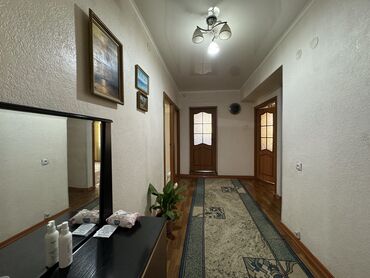 кож завод квартира: 3 комнаты, 81 м², Индивидуалка, 5 этаж, Косметический ремонт