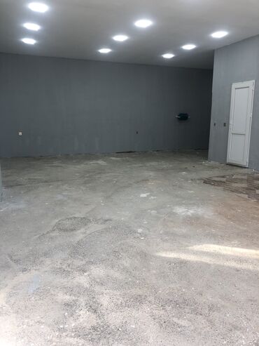 Anbar və emalatxanalar: Obyekt satilir idman zali kimi fealiyyet gosterib.her bir seraiti — 4