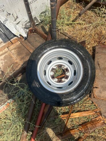 Kabrolar: Disk təkər 185 / 75 / R 16, 5 Boltlu