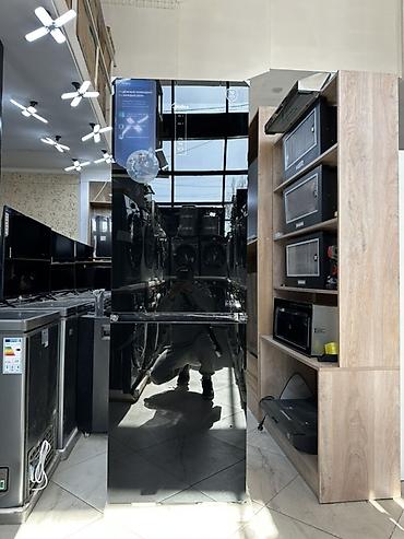 Холодильники: Холодильник Midea, Двухкамерный, No frost — 1