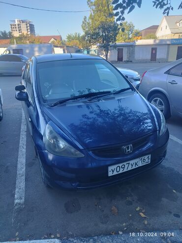 фит машына: Honda Fit: 2003 г., 1.3 л, Вариатор, Бензин